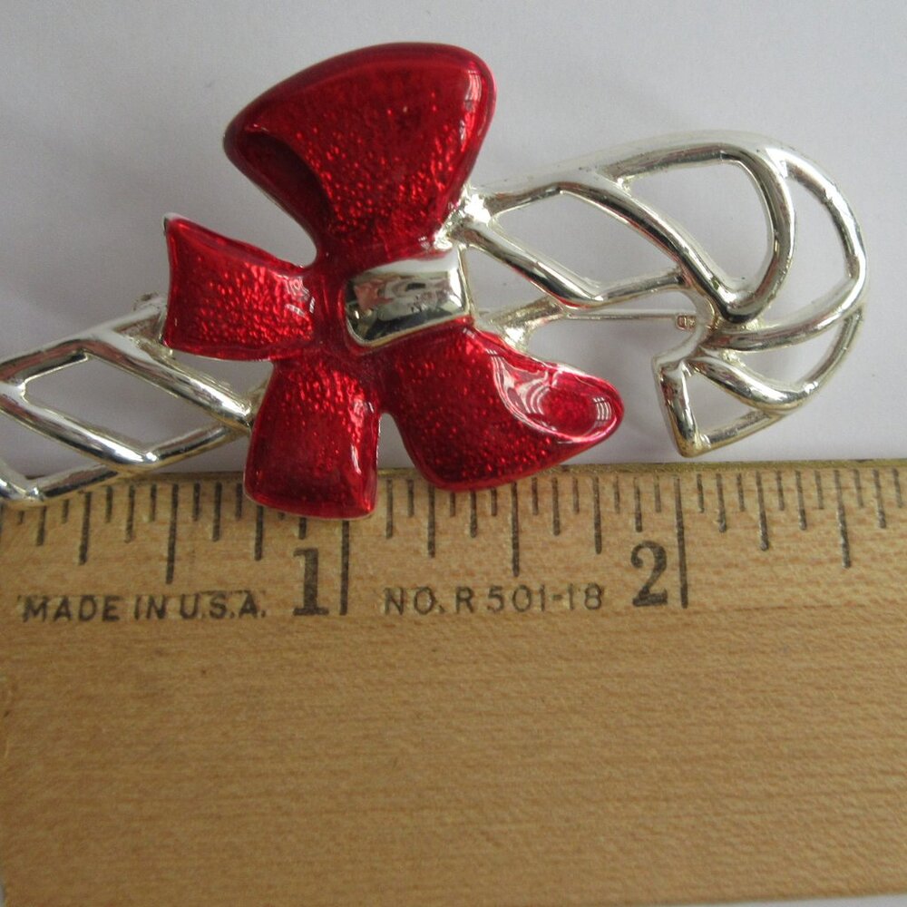 Candy Cane Brooch Pin Enamal Red Bow Holiday Christmas Silver Tone Openwork - Picture 9 of 9